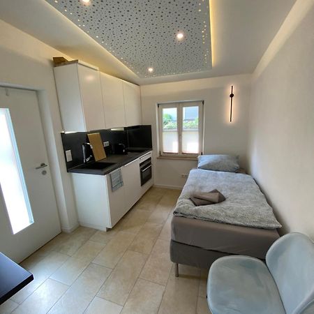 Vogelnest Vilshofen W-Lan Kueche 24H Checkin Apartment วิลส์โฮเฟน อัน แดร์โดเนา ภายนอก รูปภาพ